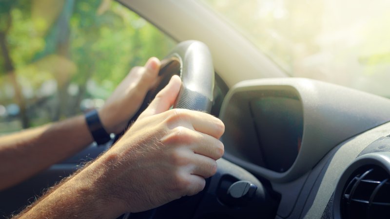 Who Has the Right of Way at a Four-Way Stop in Arizona?