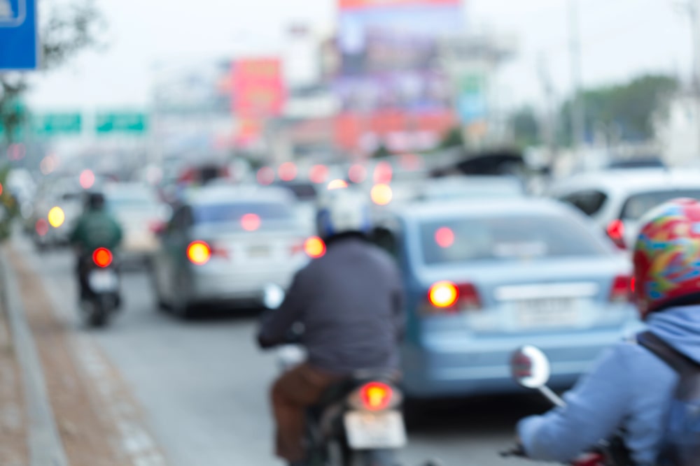 is lane splitting legal in california