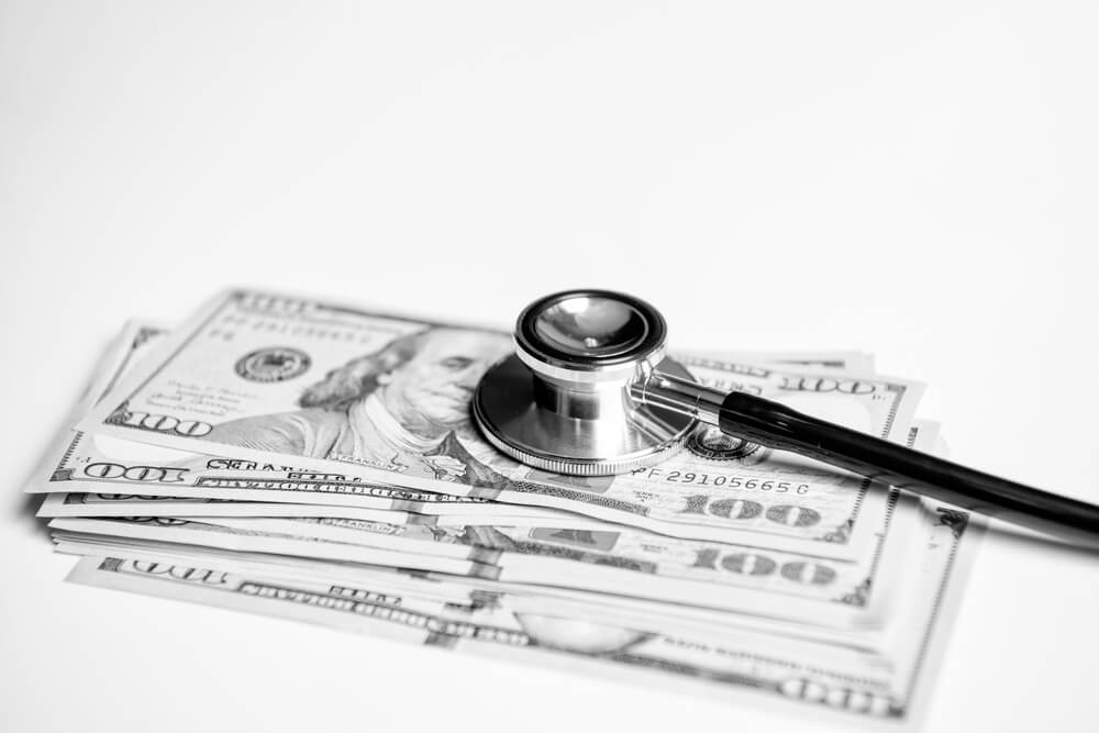 Who pays medical bills in a car accident in California?