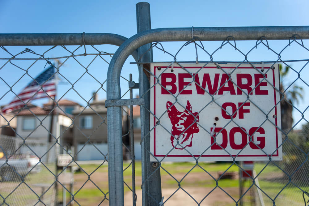 What are the "Beware of Dog" sign laws in California?